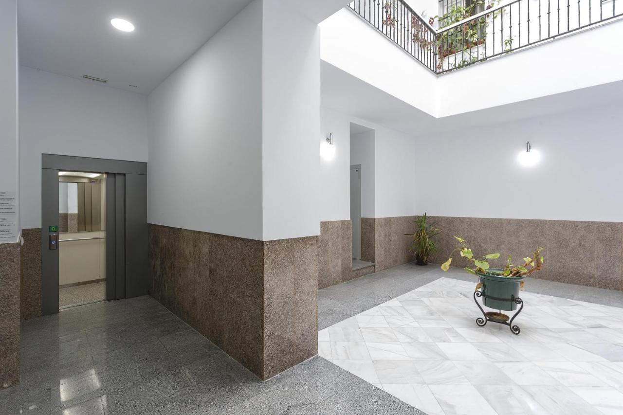 Apartamentos El Capitan Veneno By Cadiz4Rentals Cádis Exterior foto